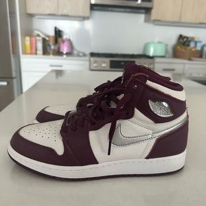 Air jordan 1 mid OG bordeaux